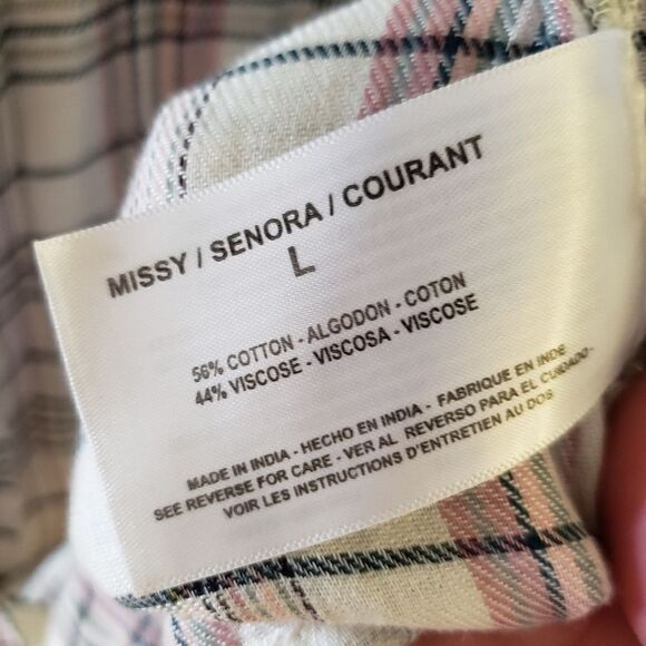 William Rast Short Rolled Sleeve Button Front Top - Picture 8 of 9